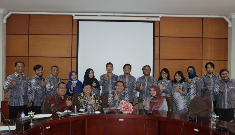 Benchmarking Penjaminan Mutu Universitas Sebelas Maret